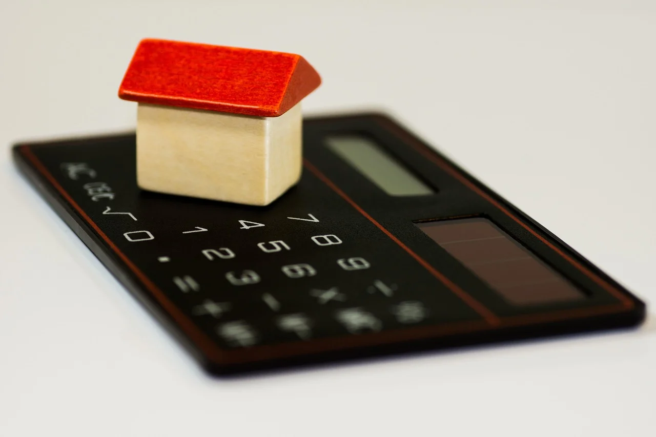 Calculator House Money
