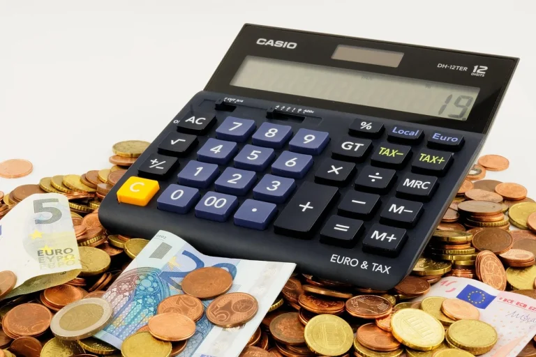 Calculator Money