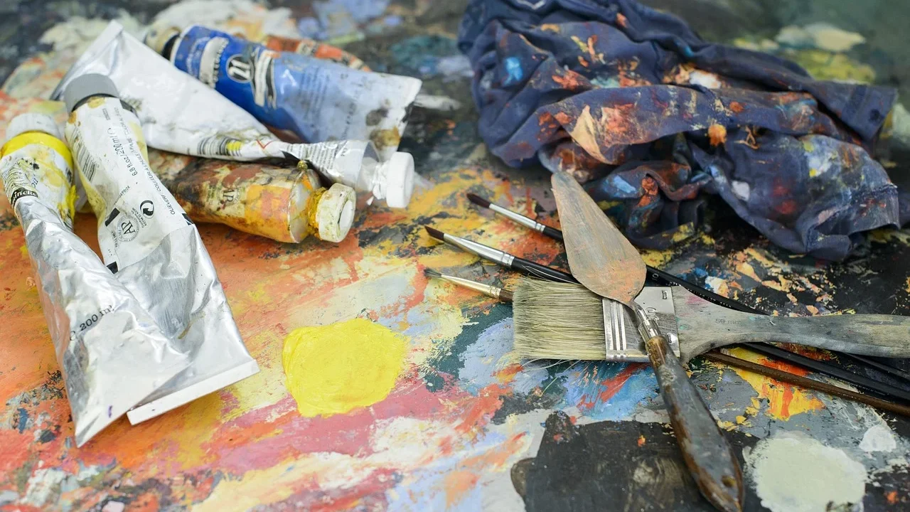 Paint Cans Paint Brush Weather Resistant Paint