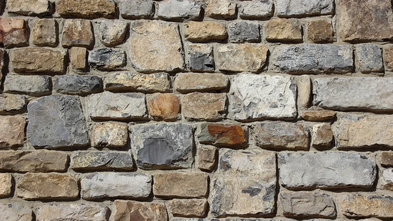 Tropical House Building Materials Cooling System