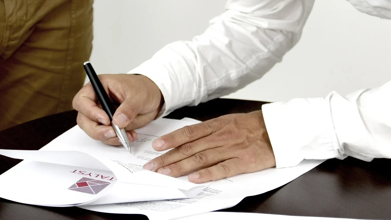 Contract Handshake Legal Document