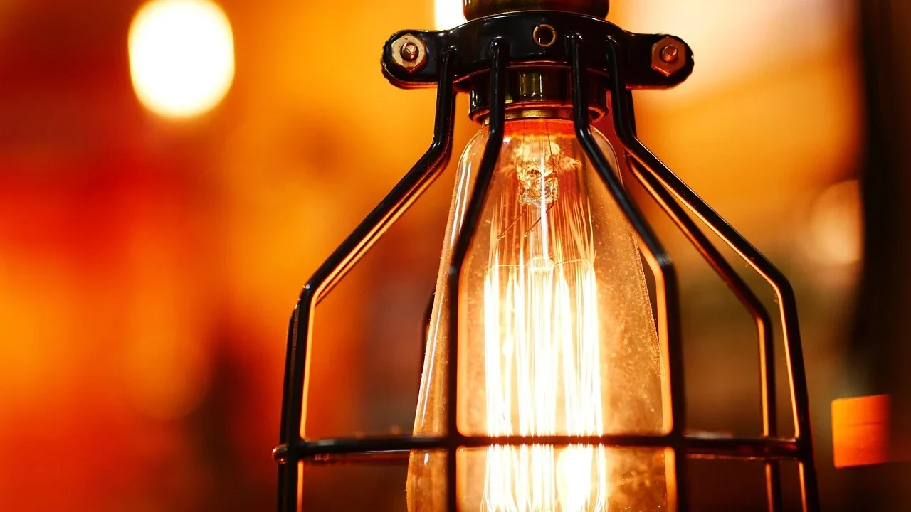 Electrical Inspection Light Bulb Change
