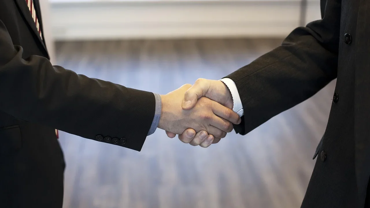 Handshake Trust
