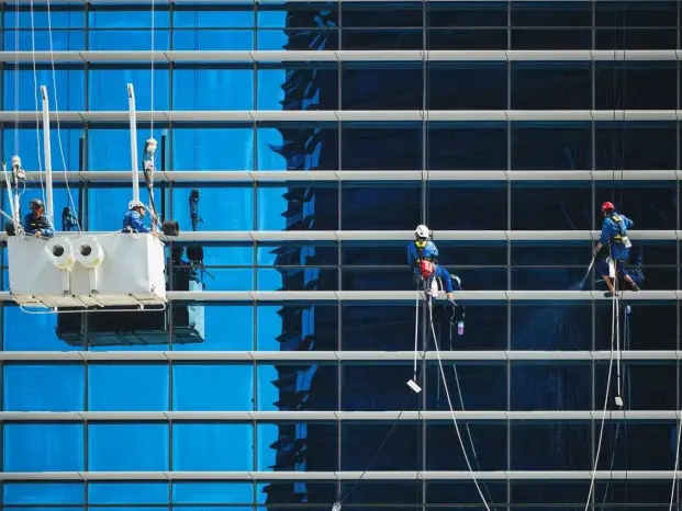 Building Maintenance Cleaning Tools