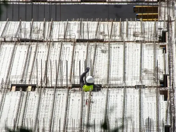 GRC Panel Construction Worker